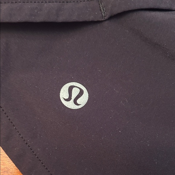 Black Lululemon shorts - Picture 2 of 5